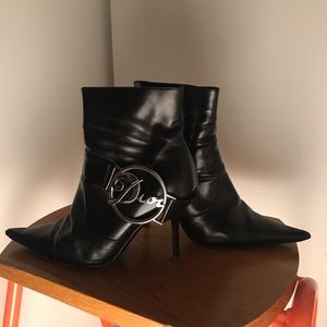Dior pointed heeled booties